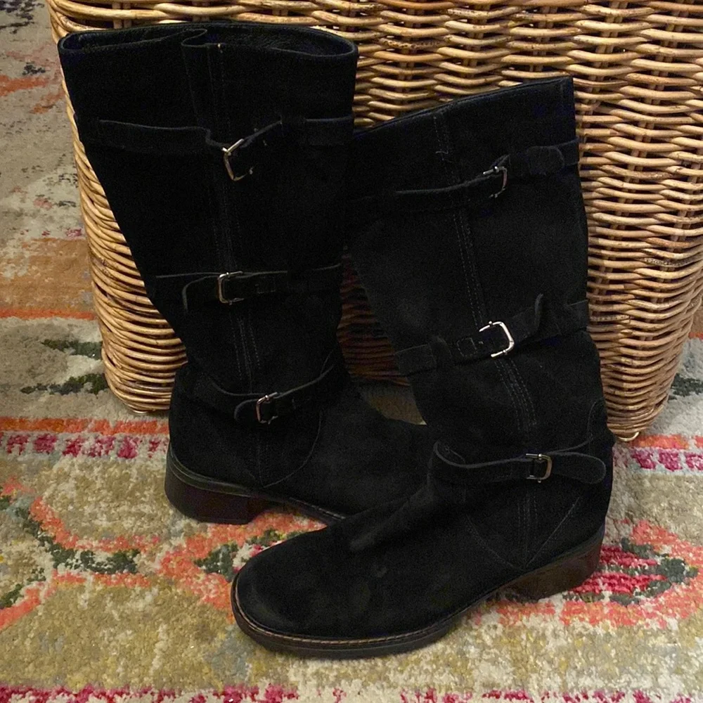 Aquatalia Suede Riding Boots Gussets $400 Sz 8.5 LAST CALL❗️ - Picture 2 of 11